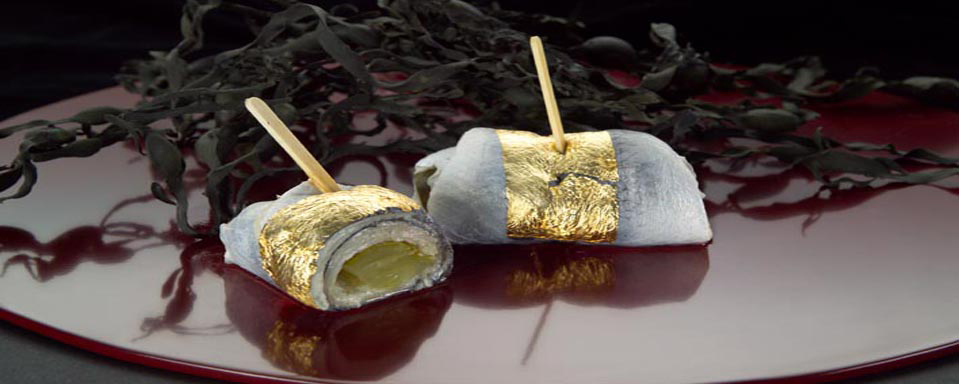 Edible Gold Leaf, Flake and Dust. Highest quality European edible gold
